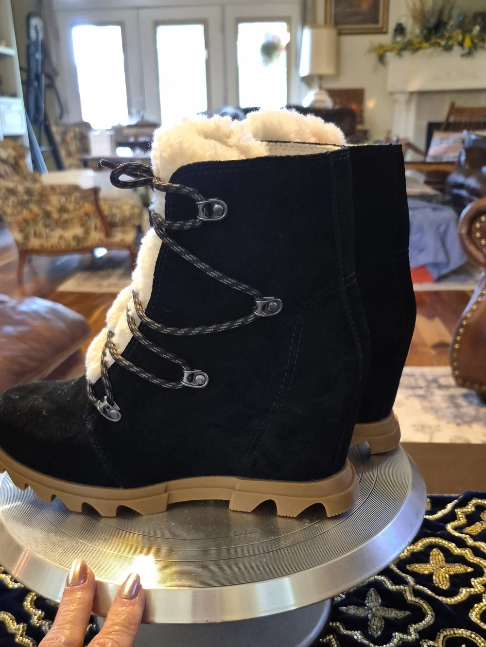 Sorel Joan of Arctic Wedge III Laceup. Premiun Winter Boot Sz.7.5. (#3022D)